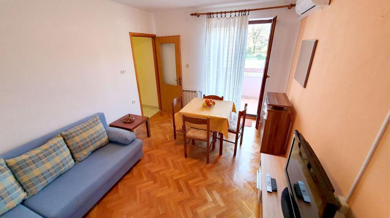 Mirjana F Apartaments Baška Pokój zdjęcie